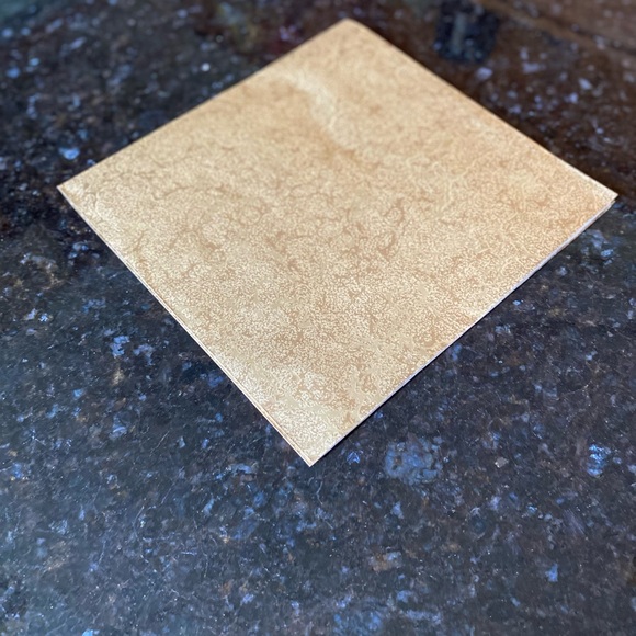 Vintage HALLMARK Gold Metallic Sheet (1) of Gift Wrap - Picture 4 of 11